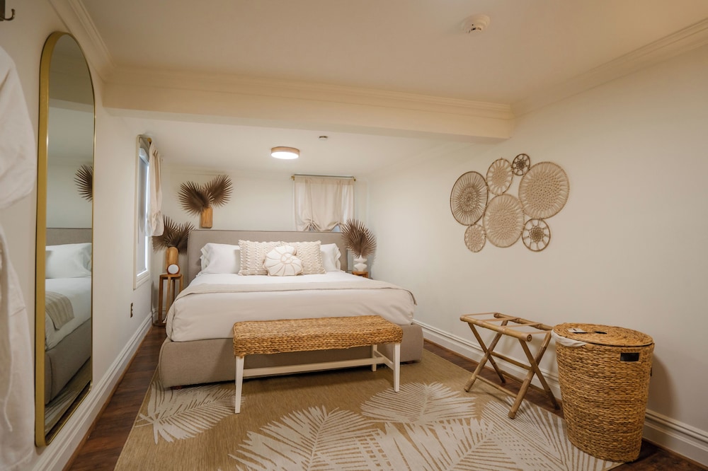 Coastal Chateau - photo 37