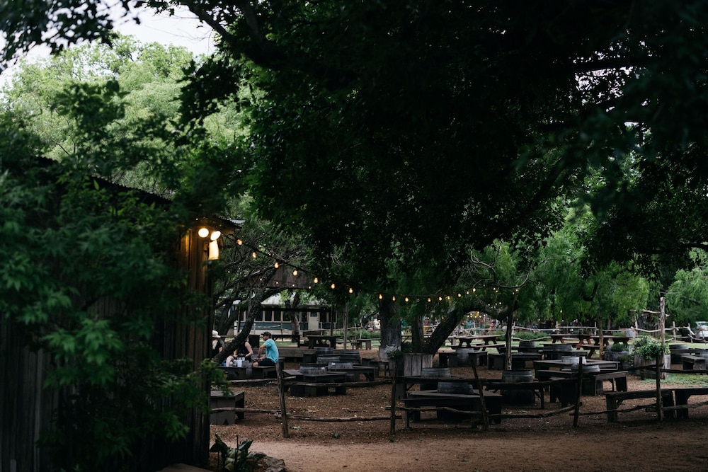 Gruene River Inn - photo 5