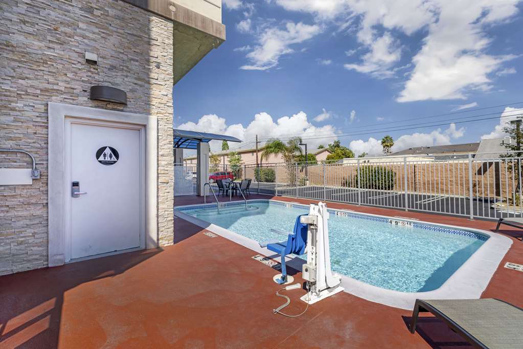Best Western Plus Gardena Inn & Suites - photo 43