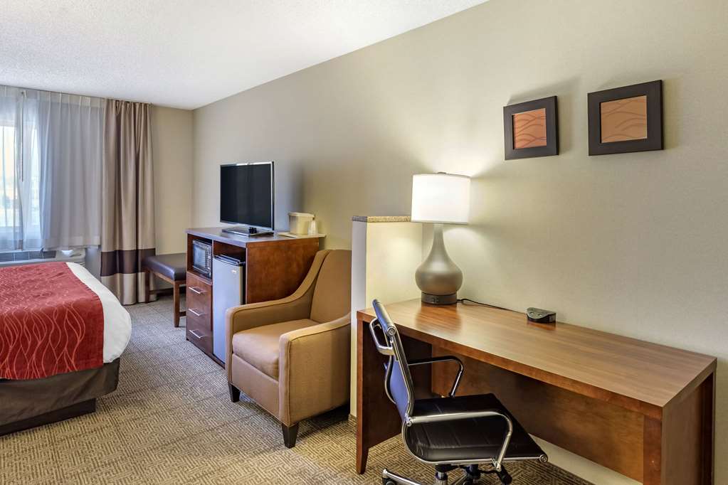 Comfort Inn Denver West Arvada Station - photo 43