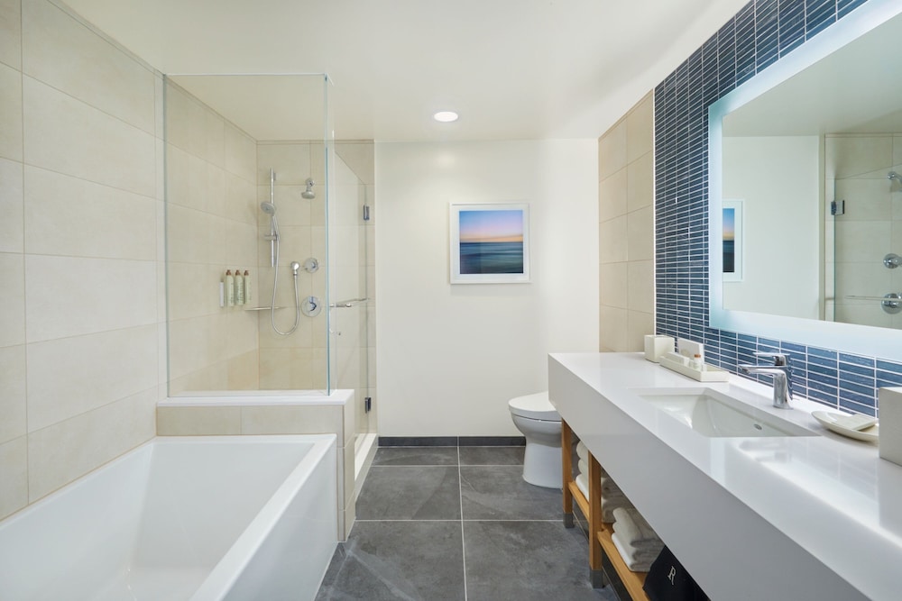 Renaissance Honolulu Hotel & Spa - photo 48