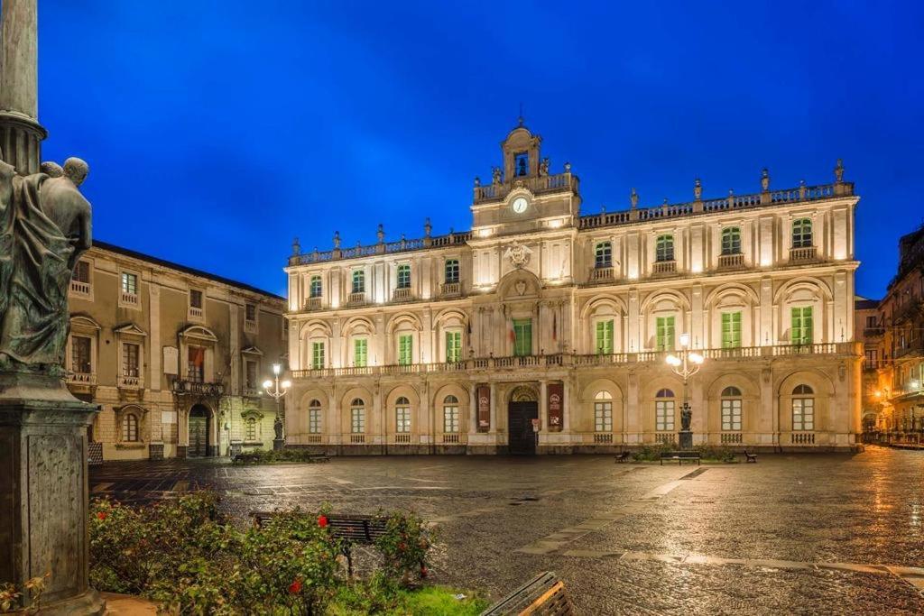 Sottinsù Appartamenti — 4-Star Luxury Hotel in Catania, Italy