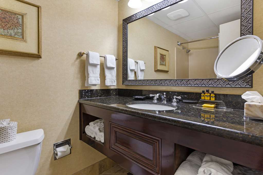 Best Western Plus Burlington - photo 23