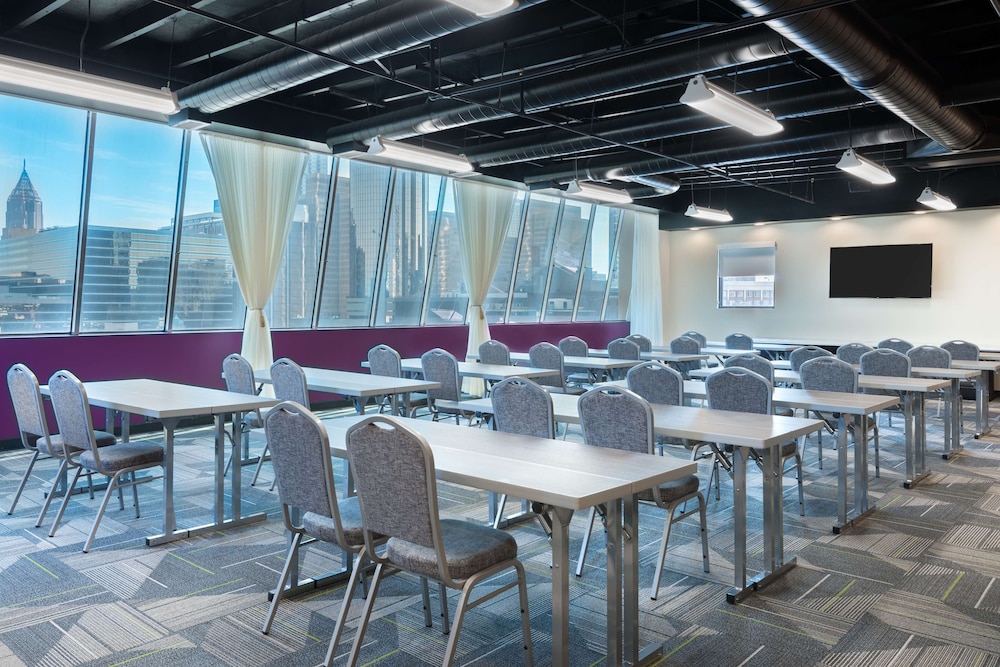 Home2 Suites by Hilton Atlanta Downtown - photo 29