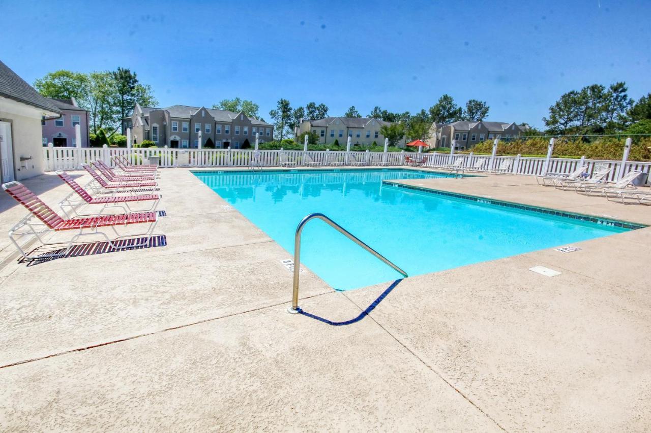 Homey Beach Hideaway — 4-Star Luxury Hotel in Myrtle Beach, United States