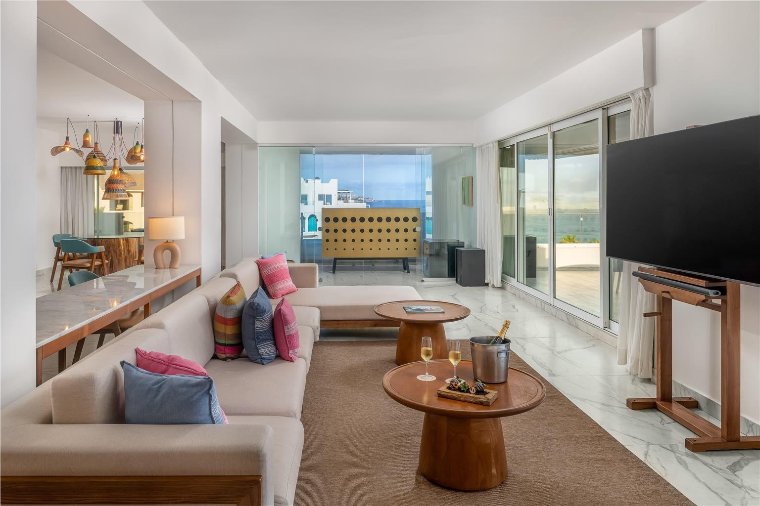Guest room