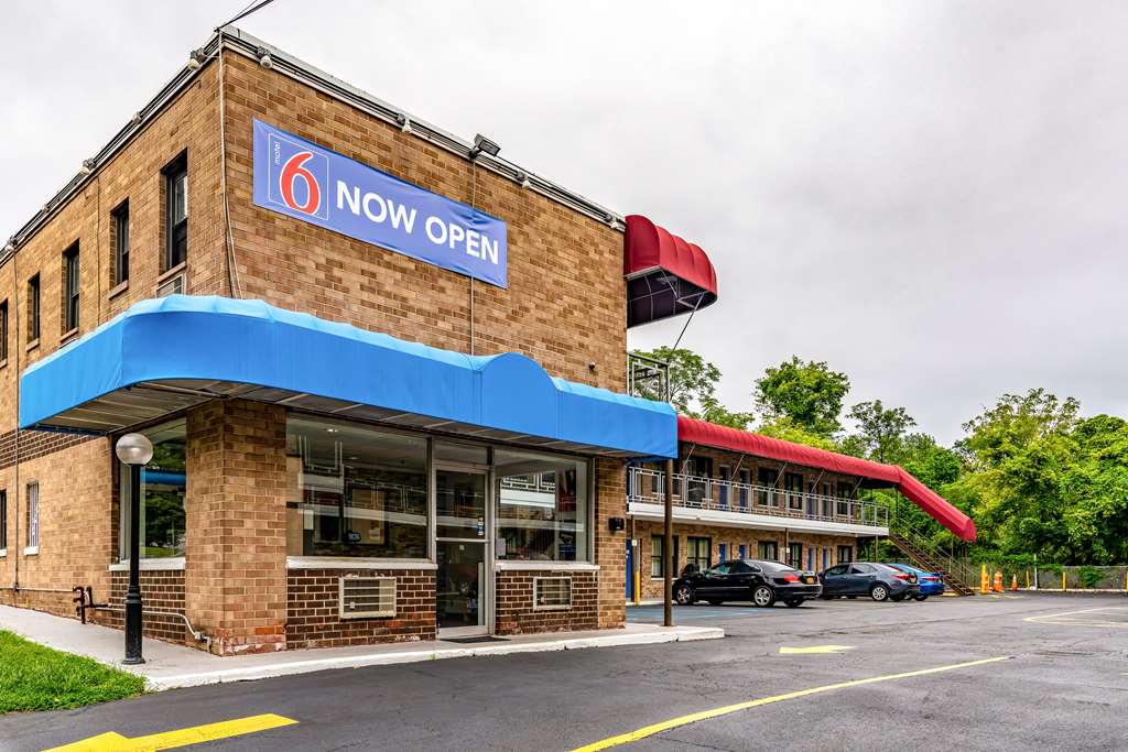 Motel 6 Elmsford NY White Plains - photo 7