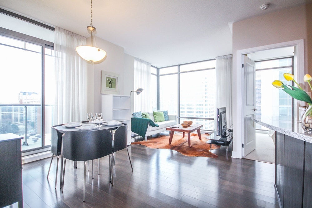 Sarkar Suites YorkVille in Toronto, Canada