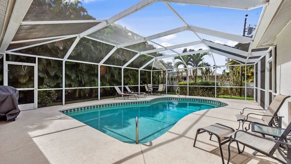 Cape_escape — 4-Star Luxury Hotel in Cape Coral, United States