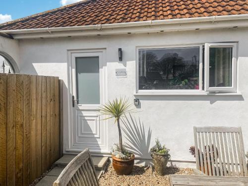 Chi Lowen in Camborne, United Kingdom