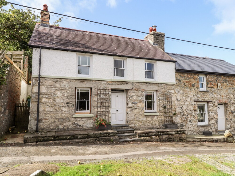 Gartavon in Newport, United Kingdom