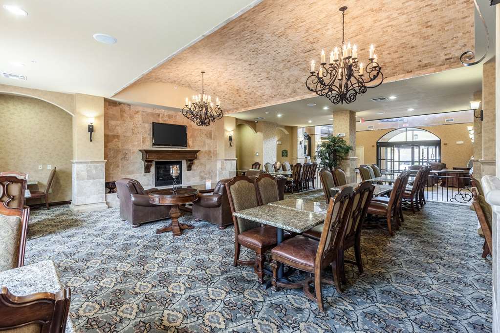 Comfort Suites Alamo Riverwalk - photo 10