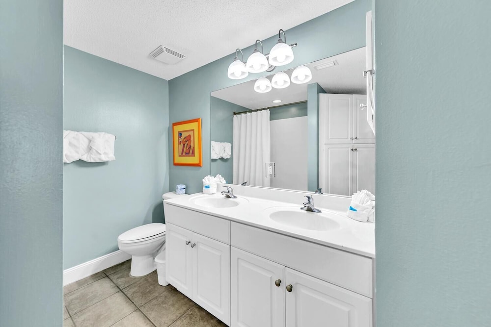 Majestic Beach Towers 2 1803 - photo 25