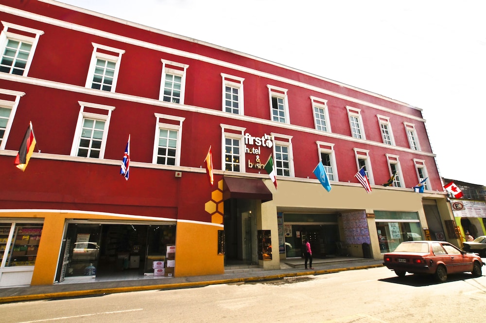 First Inn Hotel & Business — hotel in Texcoco De Mora