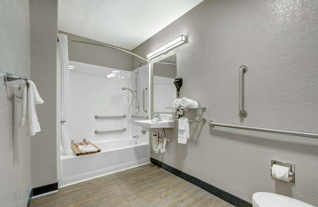 Motel 6 Venice FL - photo 17