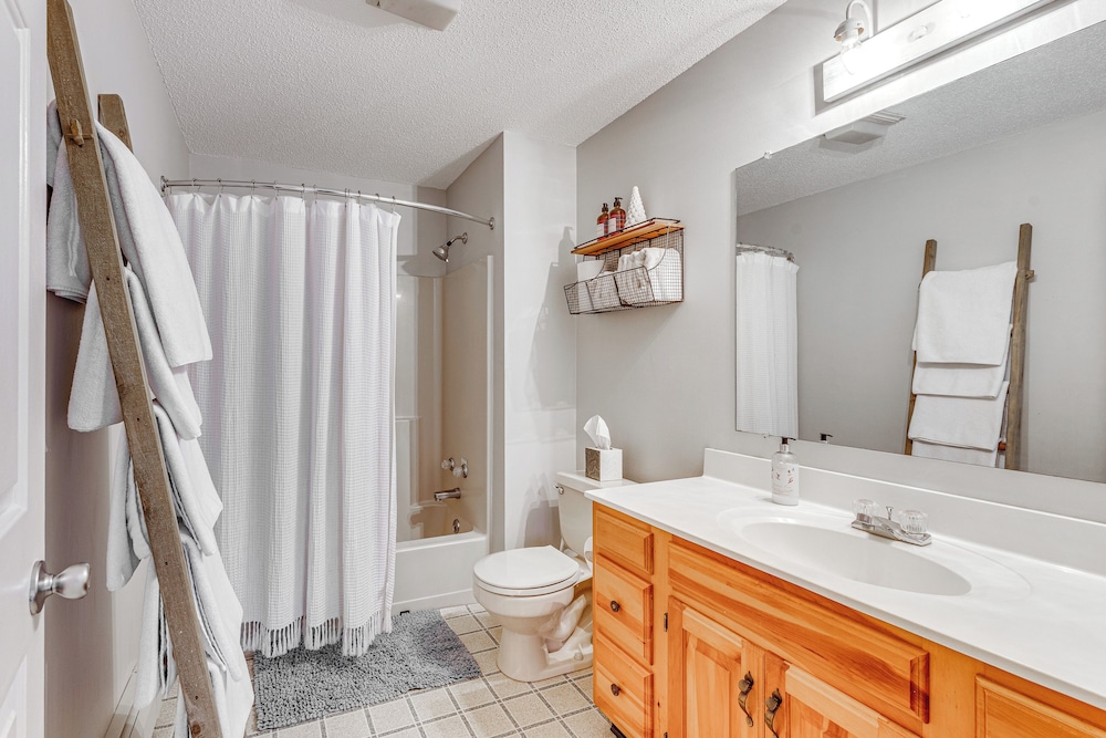 Bartlett Condo: 1 Mi to Attitash Mountain Resort - photo 11