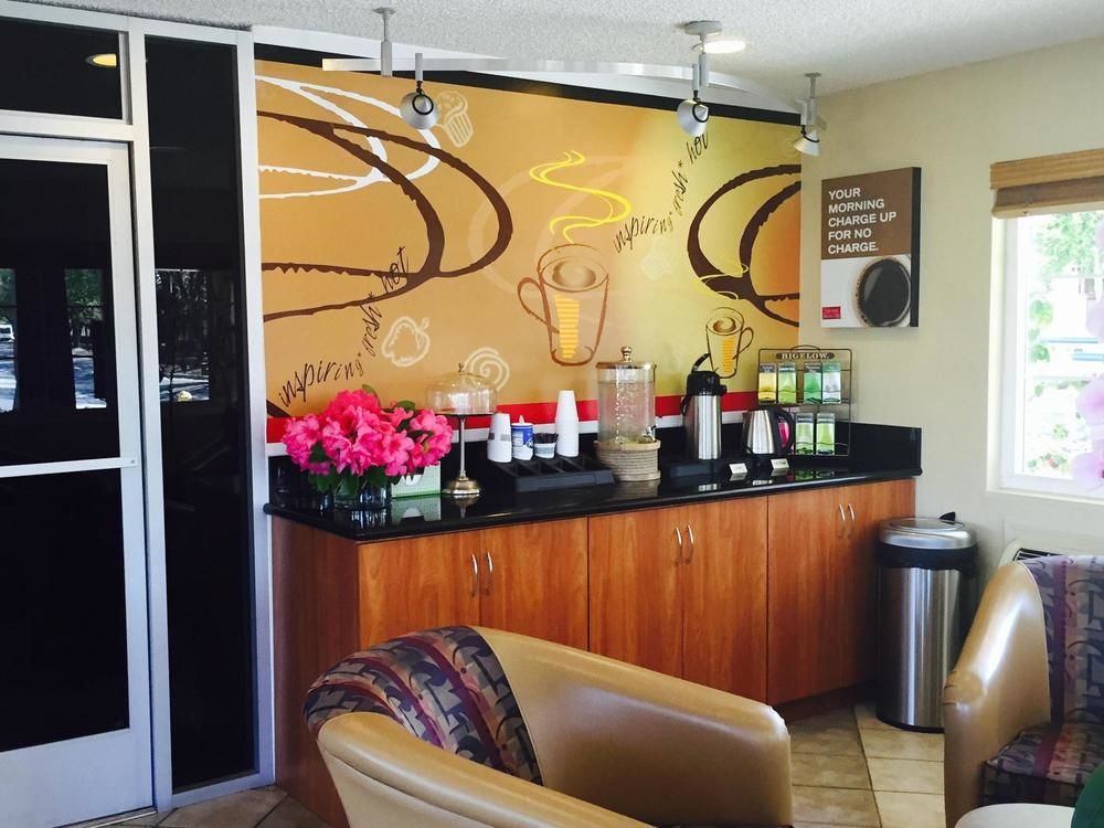 San Jose Airport Inn - photo 2