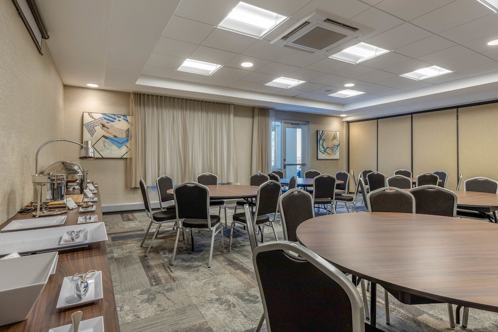Cambria Hotel West Orange - photo 77