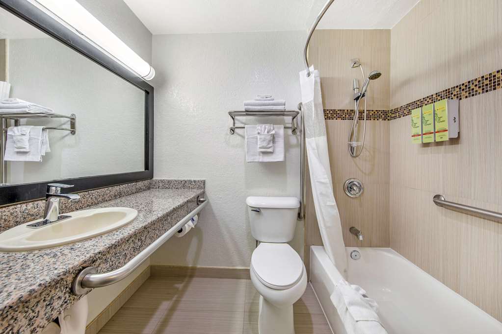 Best Western Americana Inn - photo 23