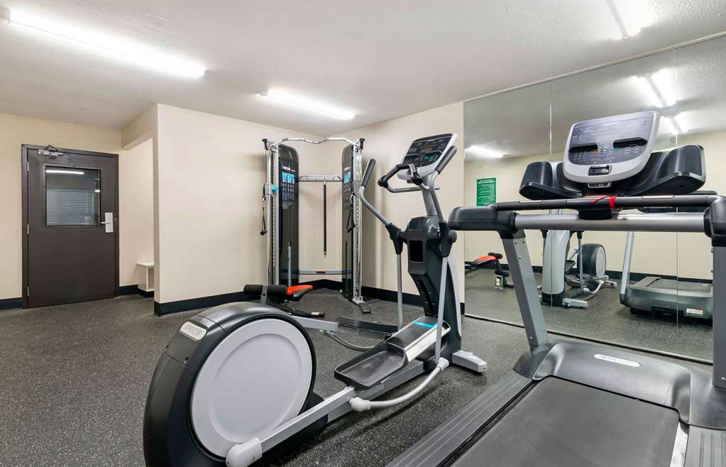 Extended Stay America Suites Kansas City Airport - photo 29