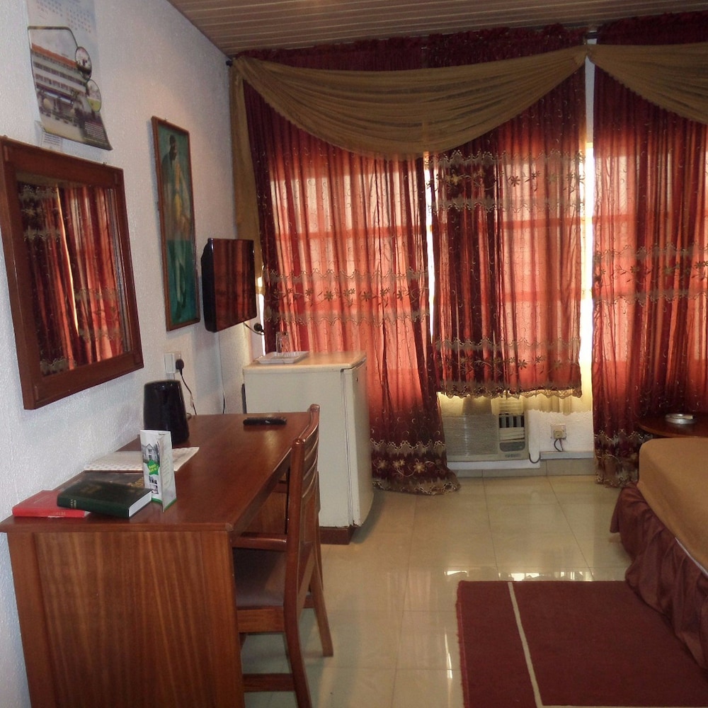 Lagos Airport Hotel — hotel in Lagos