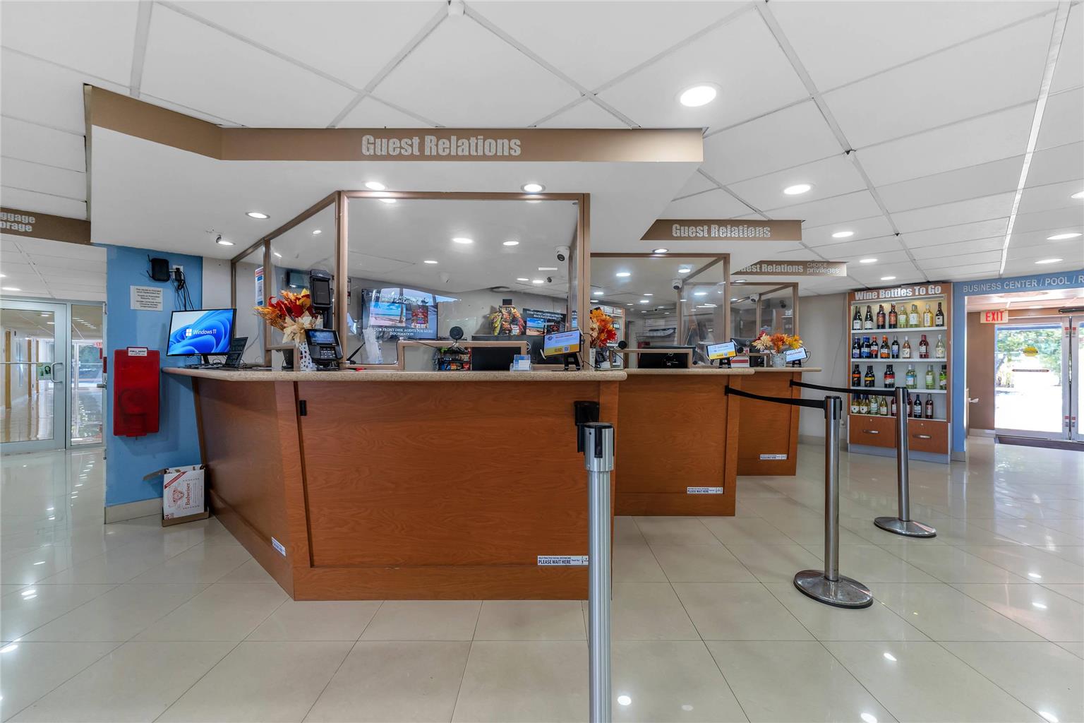 Rodeway Inn & Suites Fort Lauderdale Airport & Cruise Port - photo 10