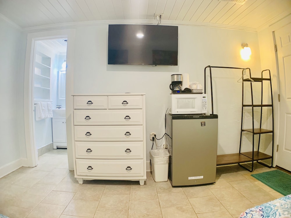 The Inn at River Oaks - photo 60
