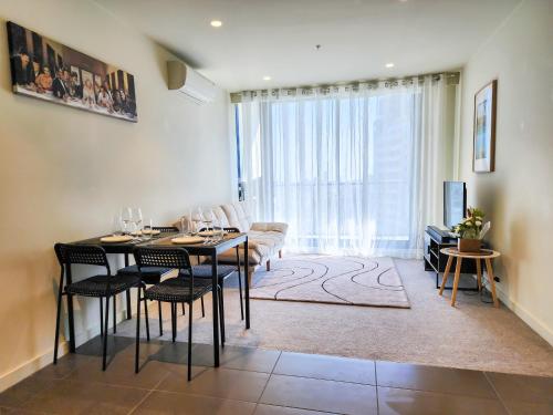 Lucia South Yarra Pool Gym free Parking — 4-Star Luxury Hotel in Melbourne, Australia