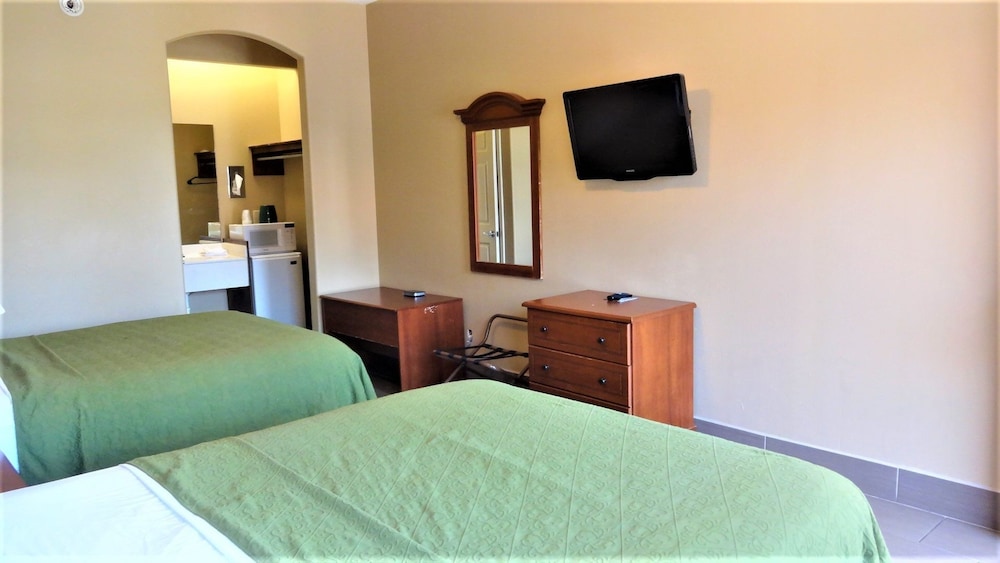 La Copa Inn McAllen - photo 8