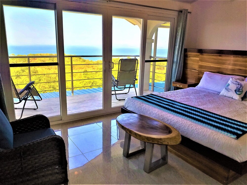 Casa Blanca Inn — 4-Star Luxury Hotel in Tebario, Panama