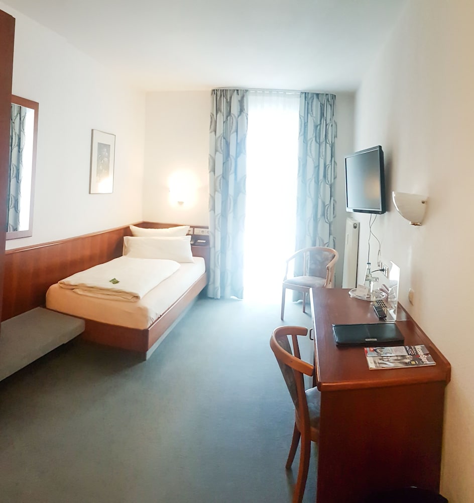 Hotel Löwen — Meckenbeuren — photo 5