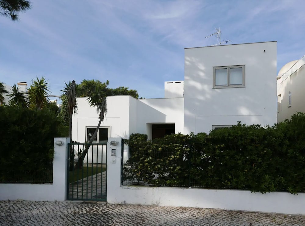 Cozy Lisbon Tróia — 4-Star Luxury Hotel in Grandola, Portugal