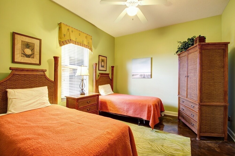 Grandview East Resort 1701 Five Bedroom Condo - photo 10