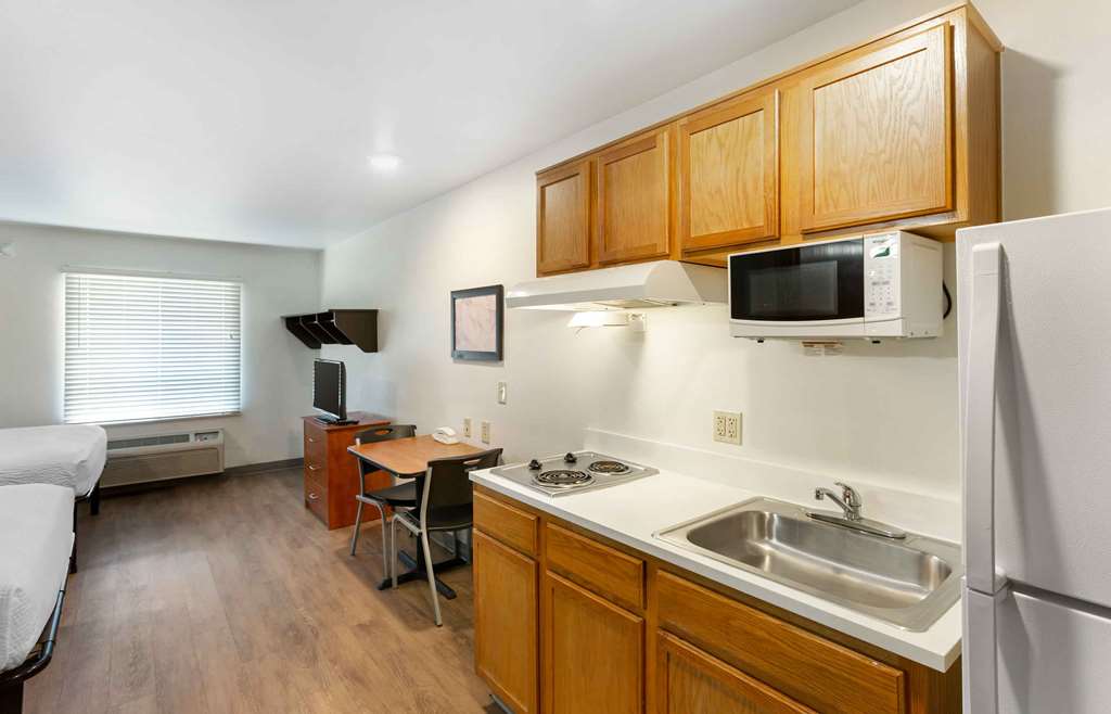 Extended Stay America Select Suites Salt Lake City West Valley City - photo 17