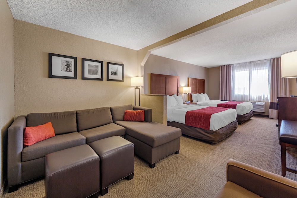 Comfort Inn & Suites Hays I 70 - photo 13