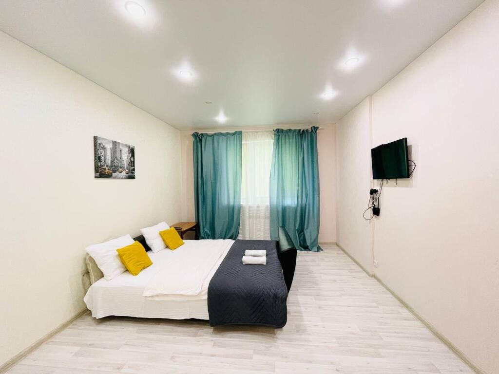 Maxi On Borodinsky Boulevard in Podolsk, Russia