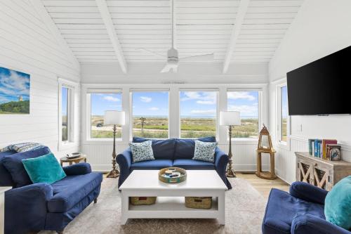 Seaside Passage in Southport, United States