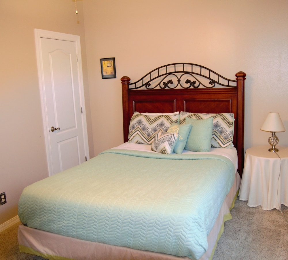 Candlewyck Cove Resort - photo 8