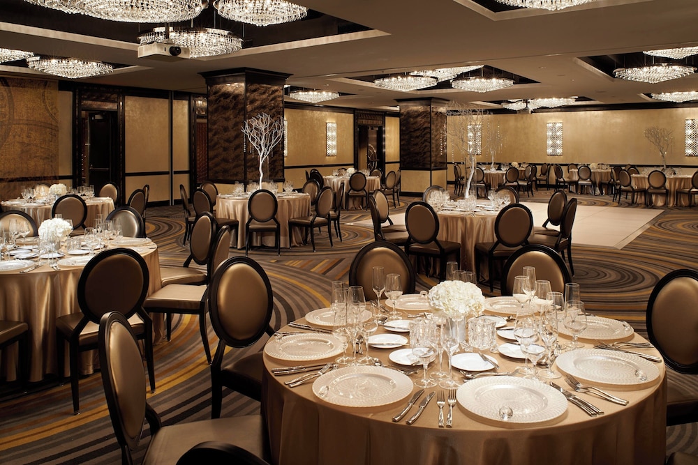 Metropolitan at The 9 Autograph Collection - photo 82