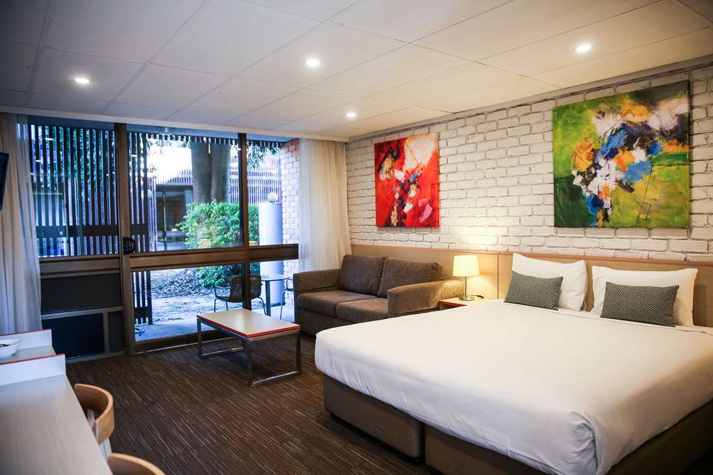 Villa Noosa Hotel in Noosaville, Australia