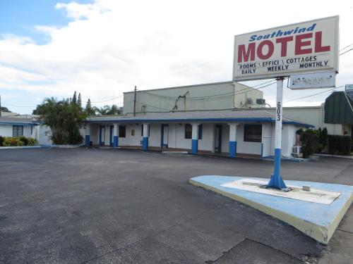 Southwind Motel - photo 9