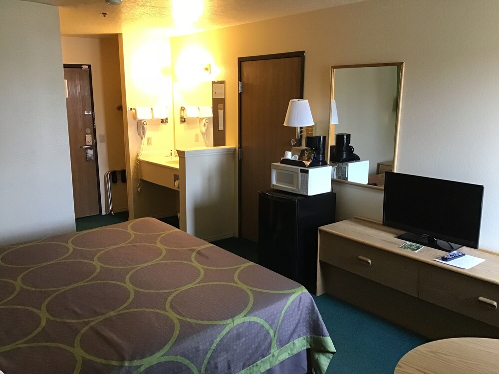 Super 8 By Wyndham Vernal Ut - photo 15