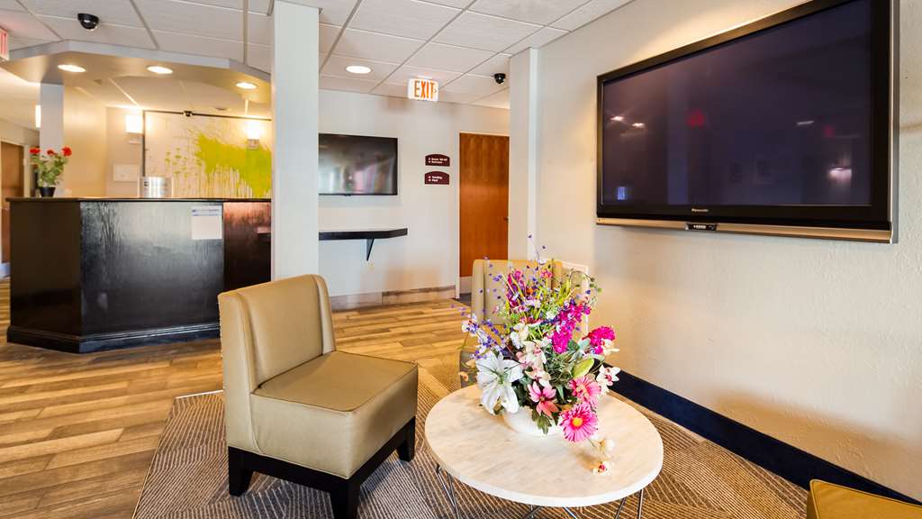 Best Western Nittany Inn Milroy - photo 4