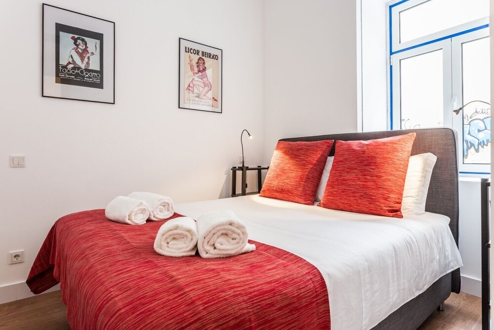 High Ceiling Duplex Apt Cais do Sodre — 4-Star Luxury Hotel in Lisbon, Portugal
