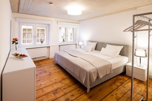 Johannis Suite Schrangen Suites 1389 — 4-Star Luxury Hotel in Lueneburg, Germany
