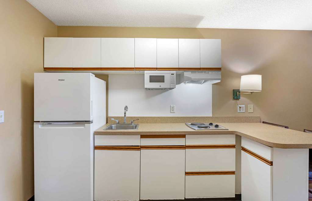 Extended Stay America Suites Memphis Airport - photo 22