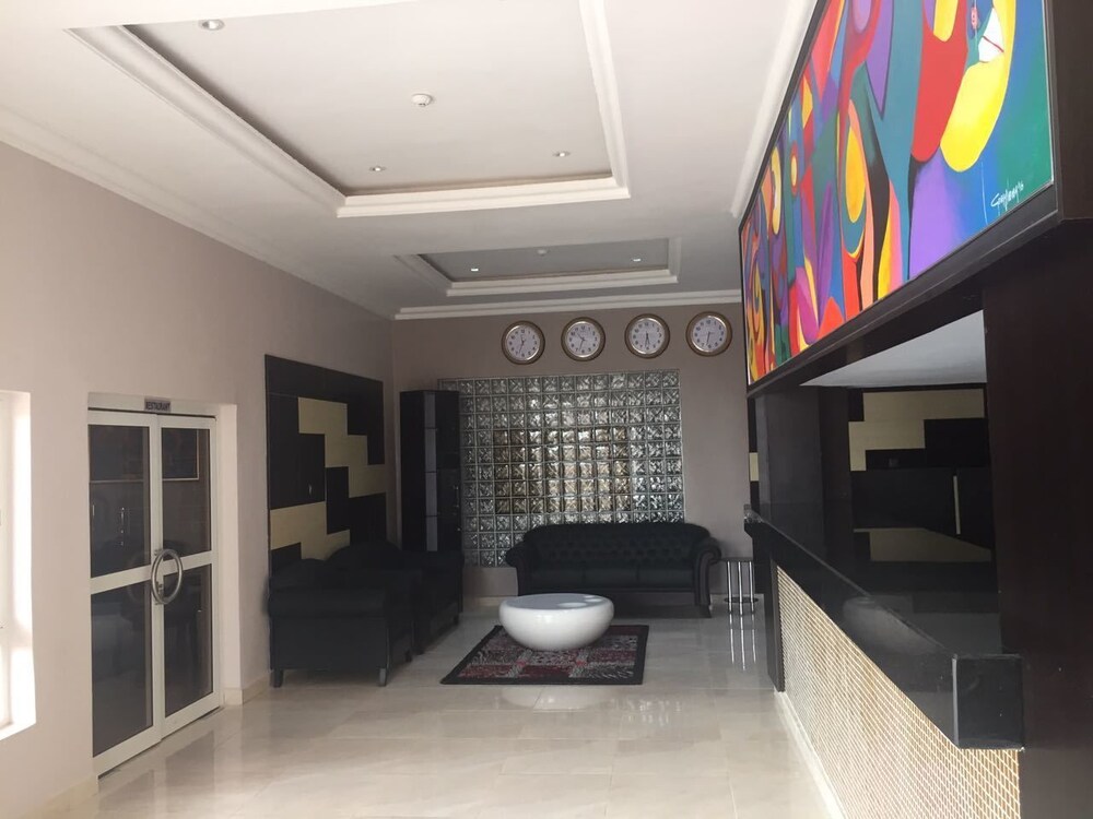 La Diva Hotels Deluxe — Asaba — photo 3