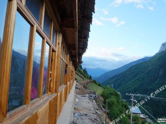 Yubeng Meili Mountain View Inn in Shengping, People's Republic of China