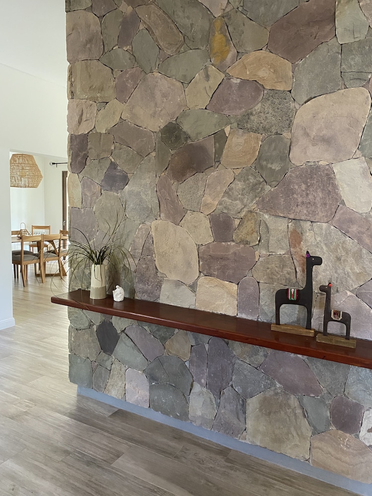 Acodegora Y Amplia Casa En Salta — 4-Star Luxury Hotel in Salta, Argentina