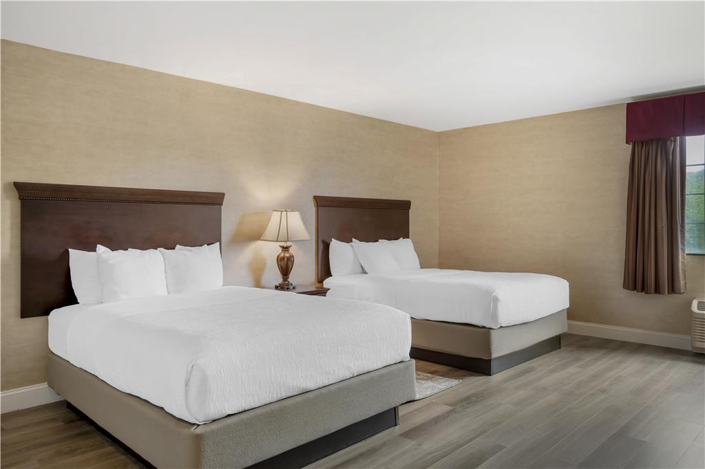 Best Western Plus Vineyard Inn & Suites - photo 7
